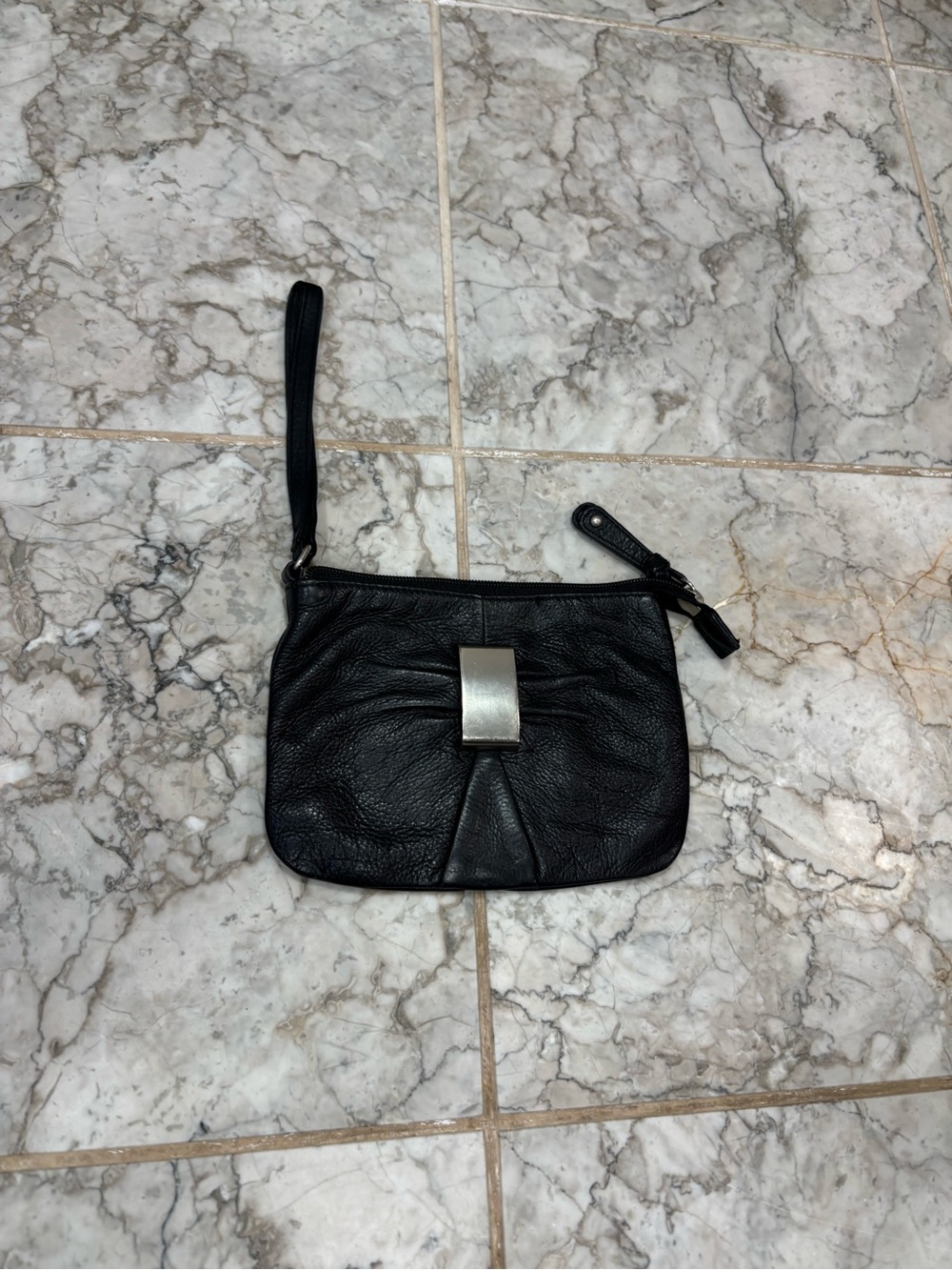 Audrey Brooke Leather Purse Wristlet Clutch Black Zip Pebbled Medallion